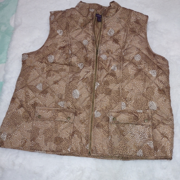 Gloria Vanderbilt Vest - Picture 2 of 16